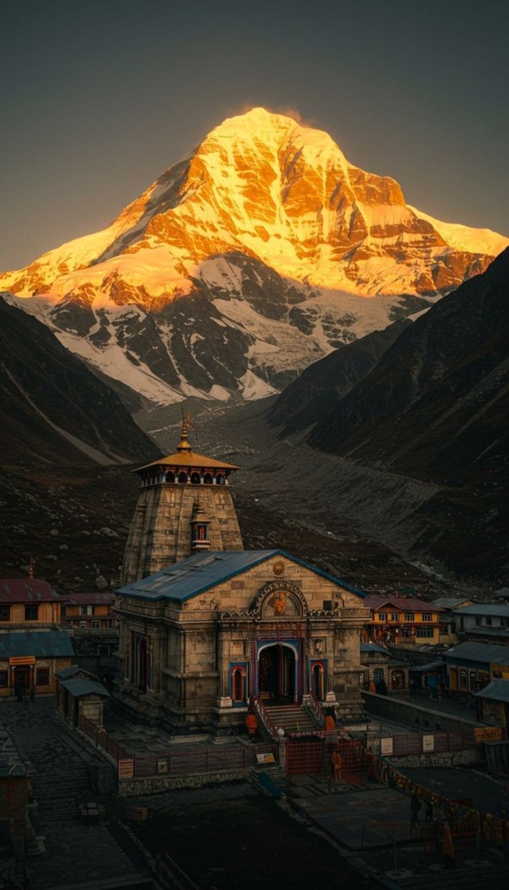 Scenic mountain road trip destination in India